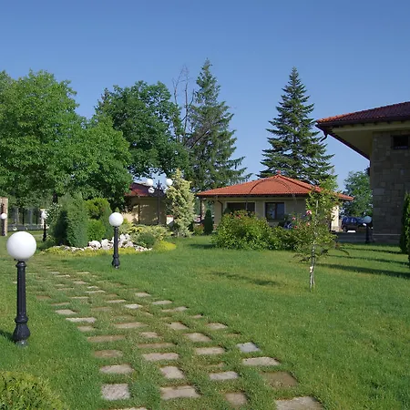 Nakovski Houses